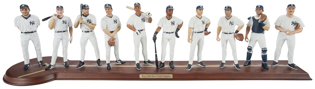 1998 New York Yankees Team Figurine Display (10 players)